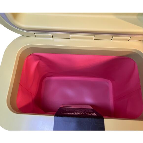 Orca Wanderer Tote Soft Side Cooler Retro NWT - Picture 6 of 8